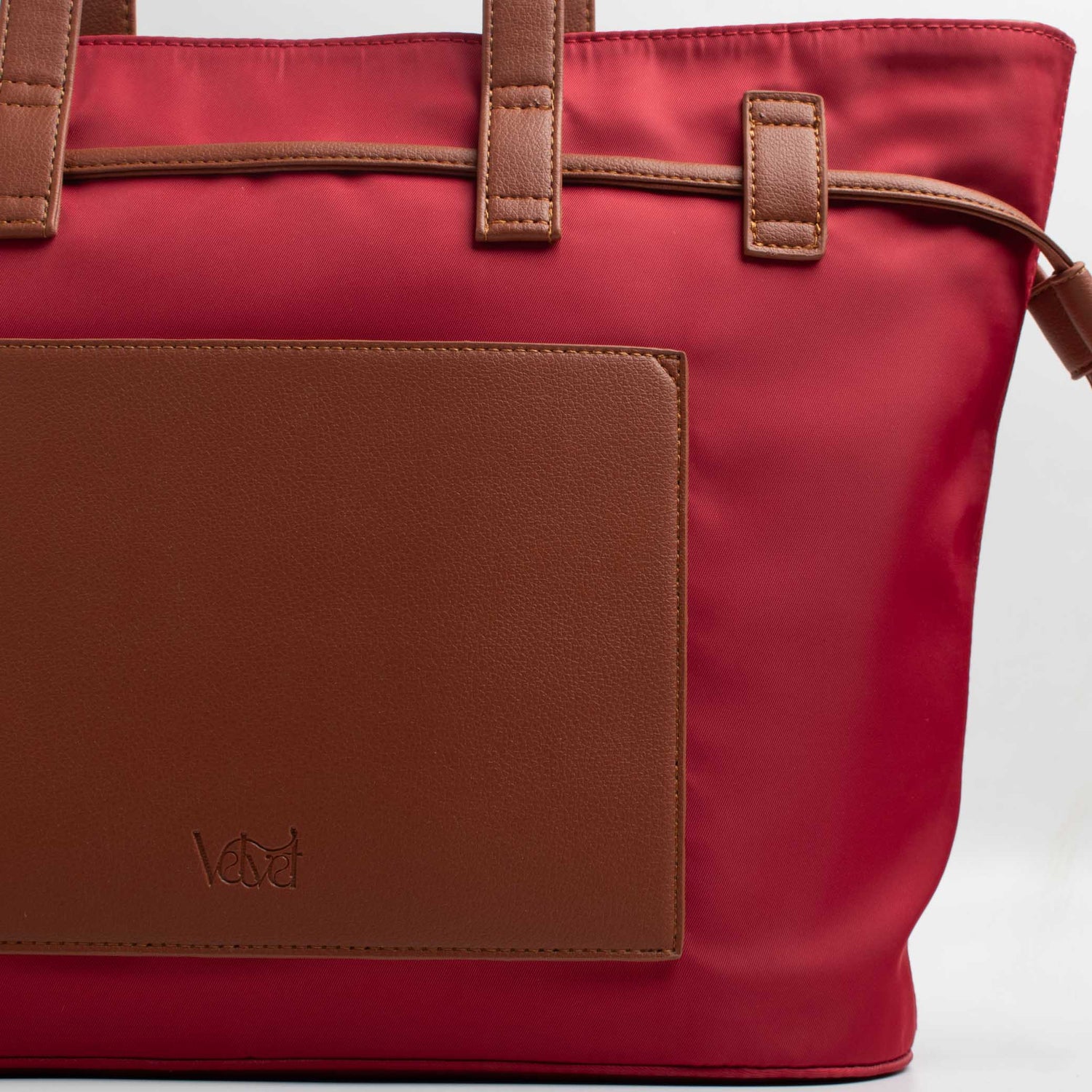 Abbie  tote in Red