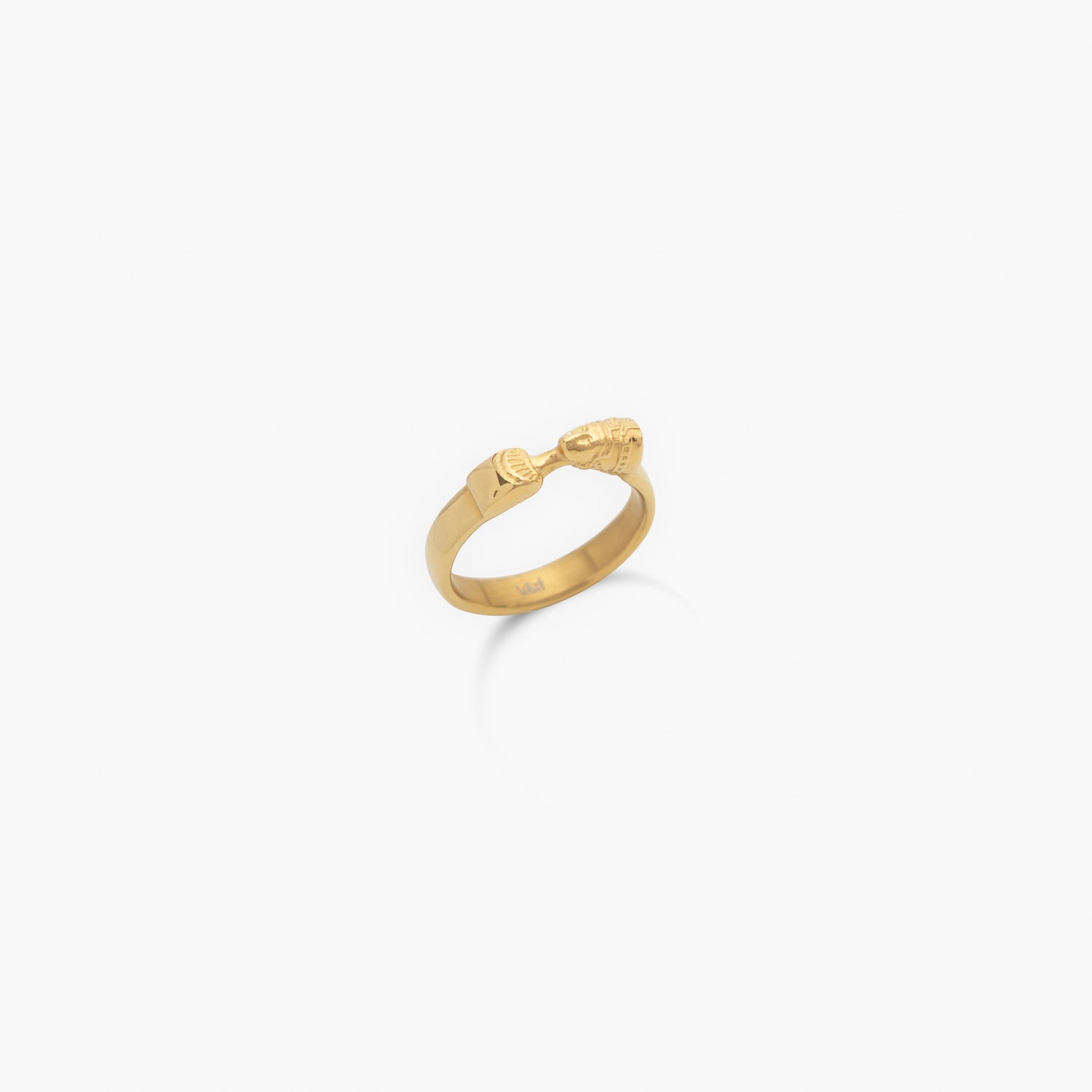 Nefertiti Ring in Gold