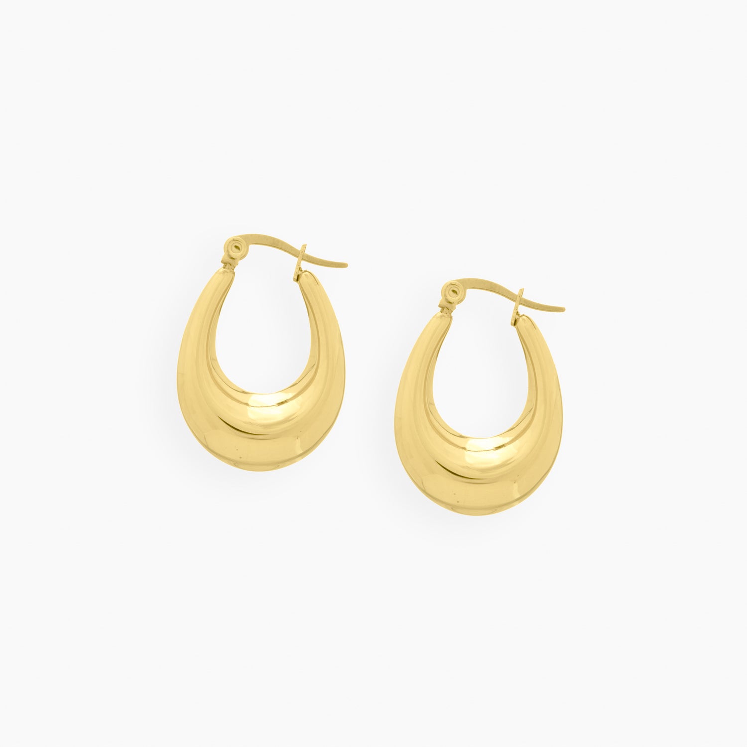 Chana earrings in gold