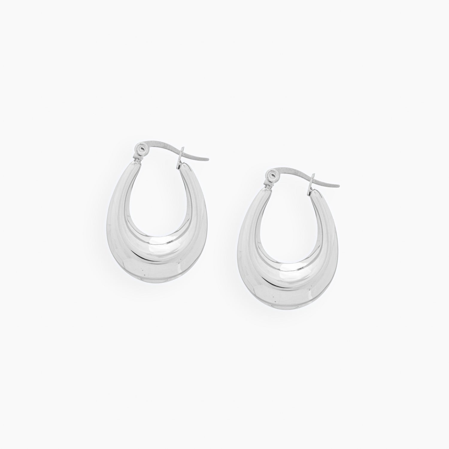 Chana earrings in in sliver