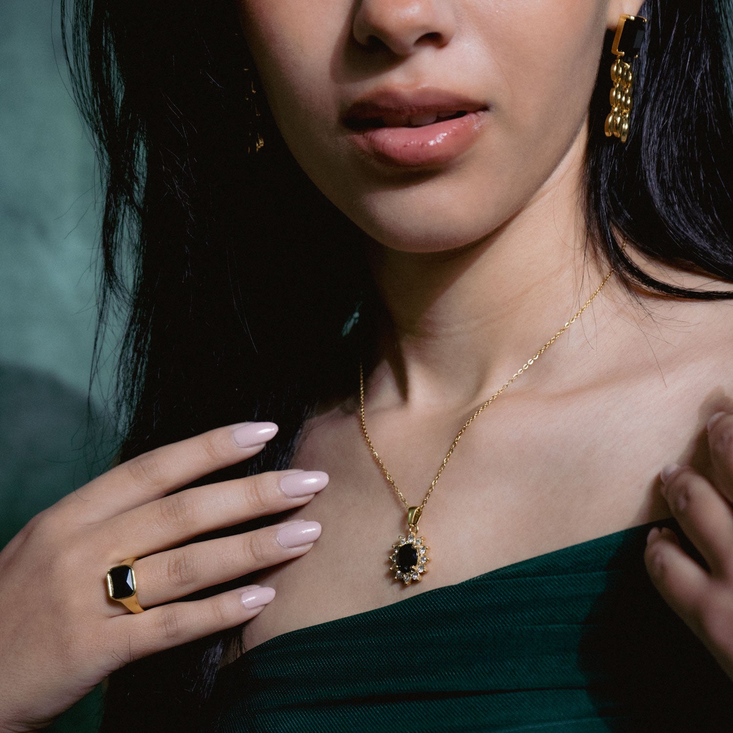 Hana Ring black