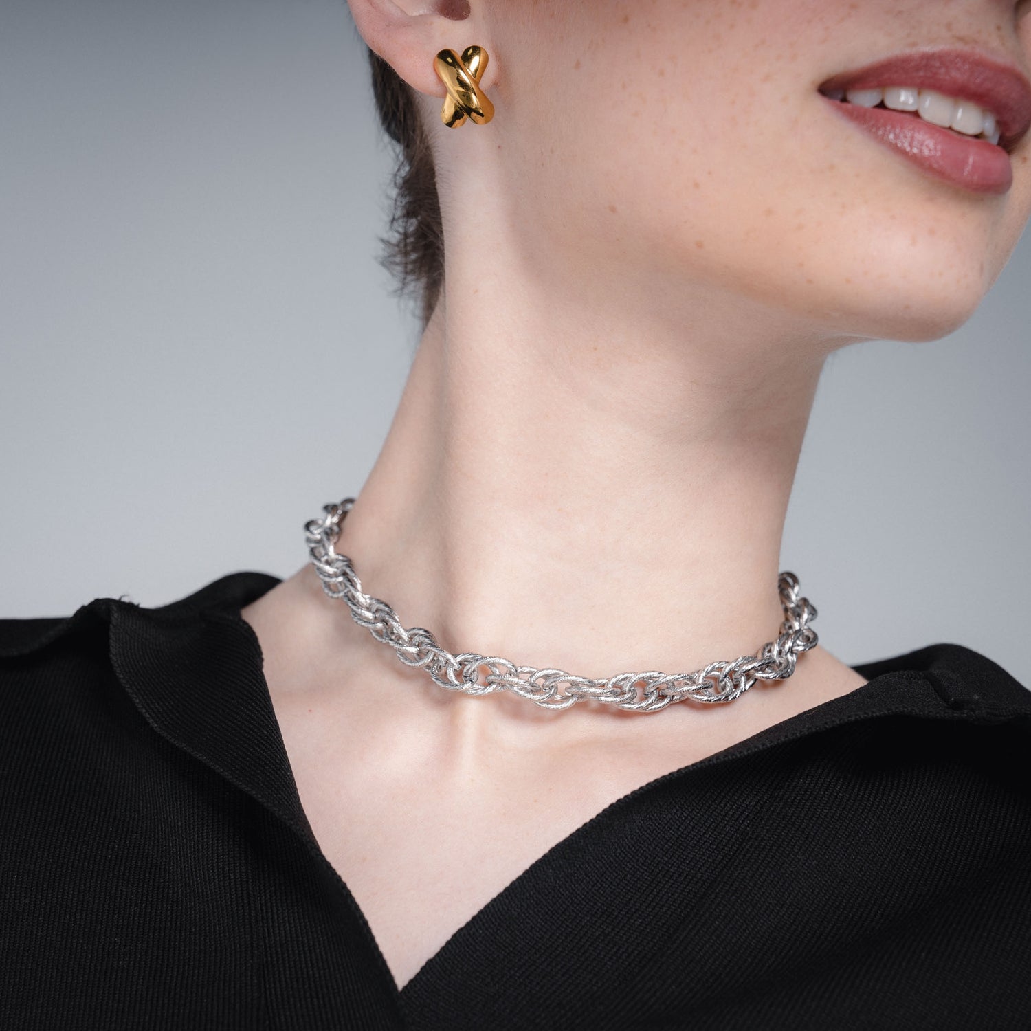Layla Necklace in silver