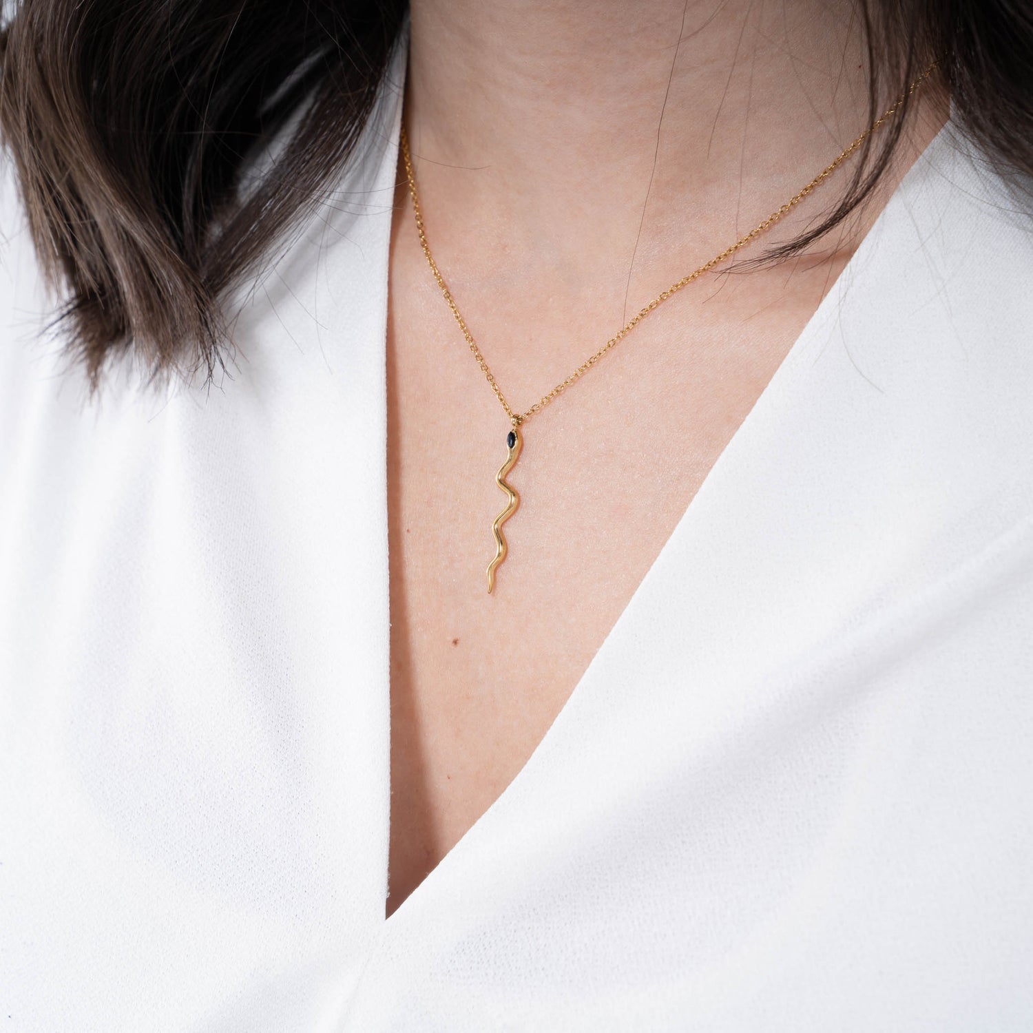 Serpina Necklace in Gold