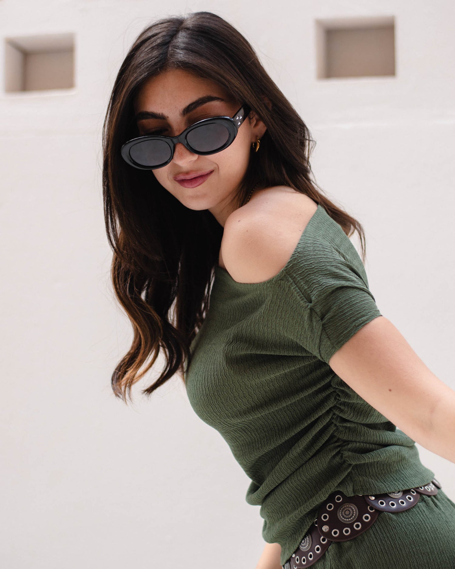 Luna in solid Black