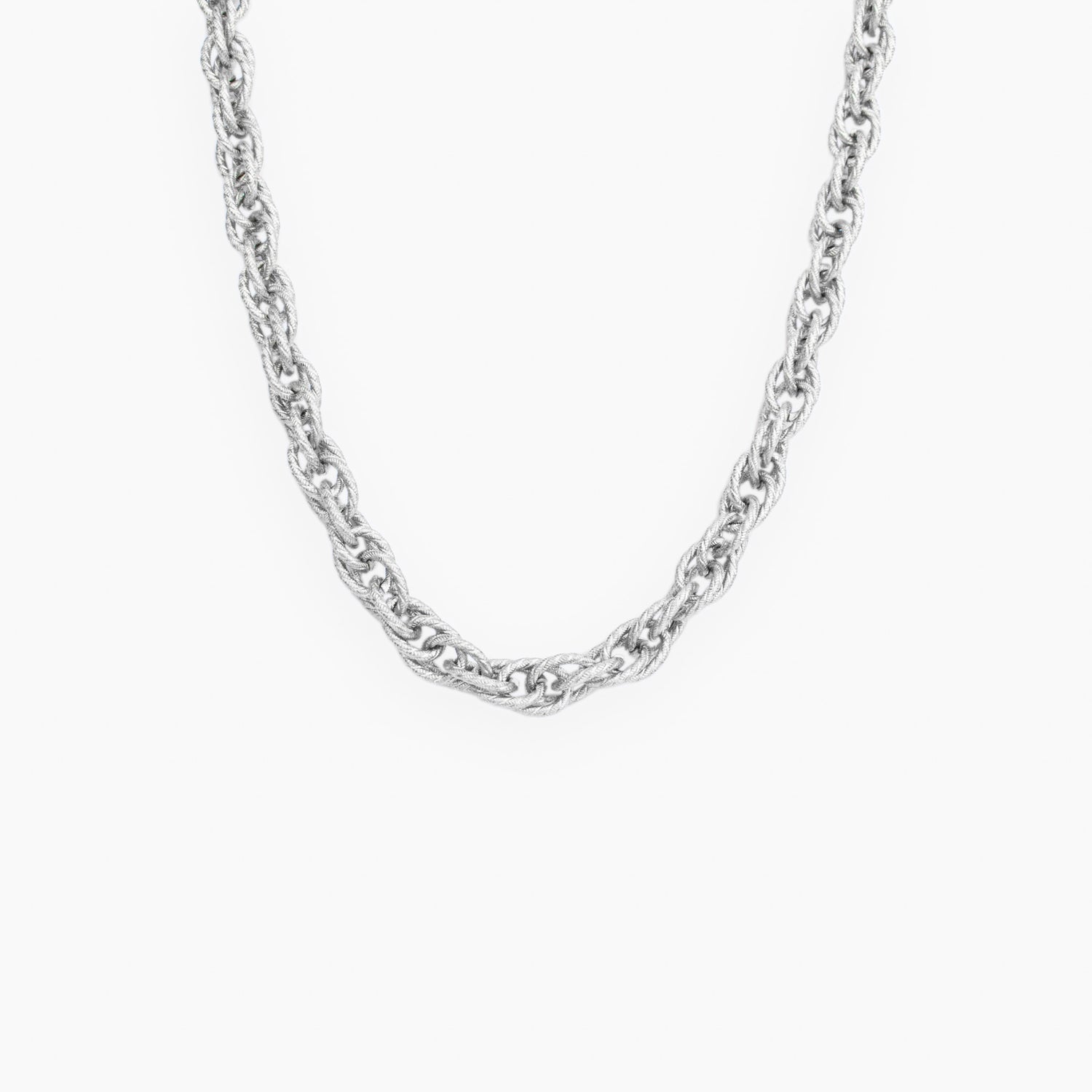 Layla Necklace in silver