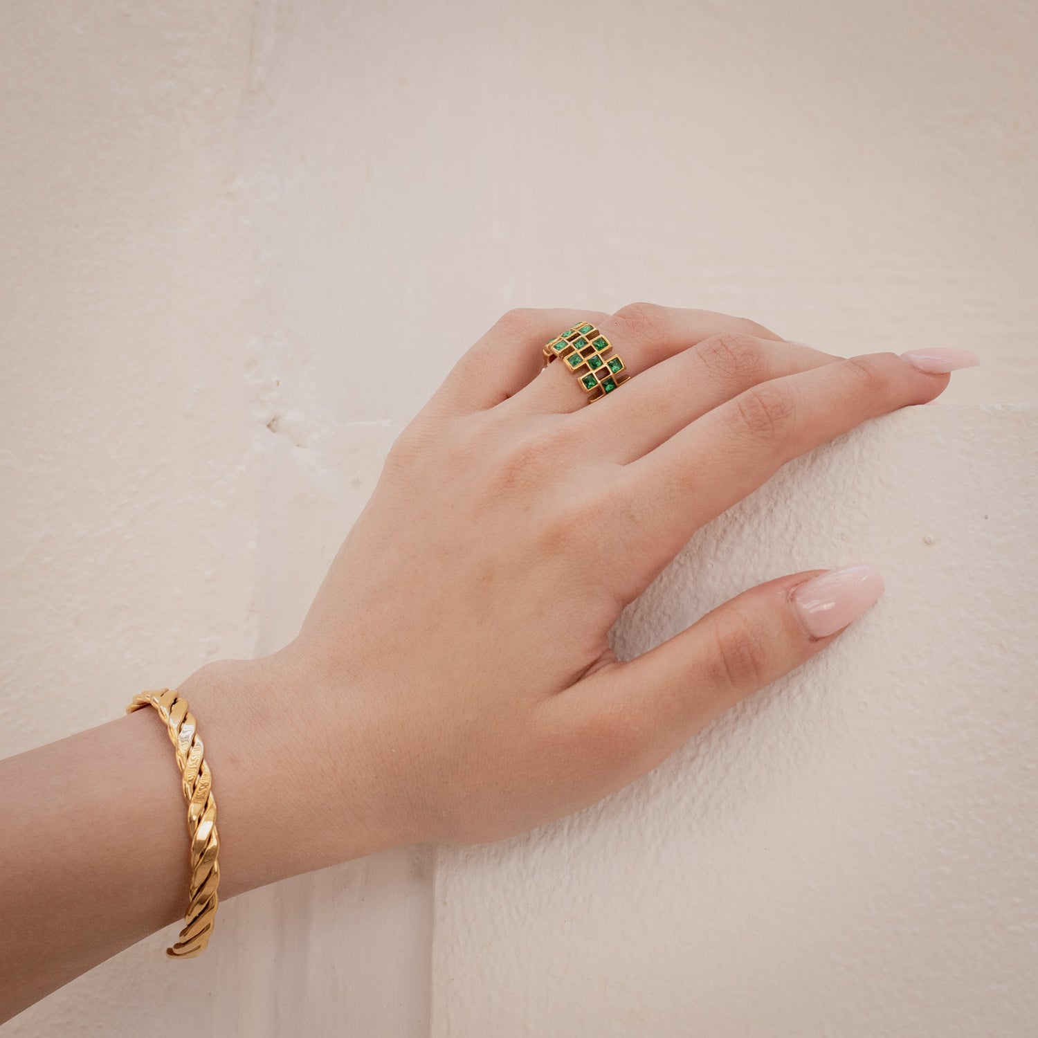 Brooke Bracelet in gold