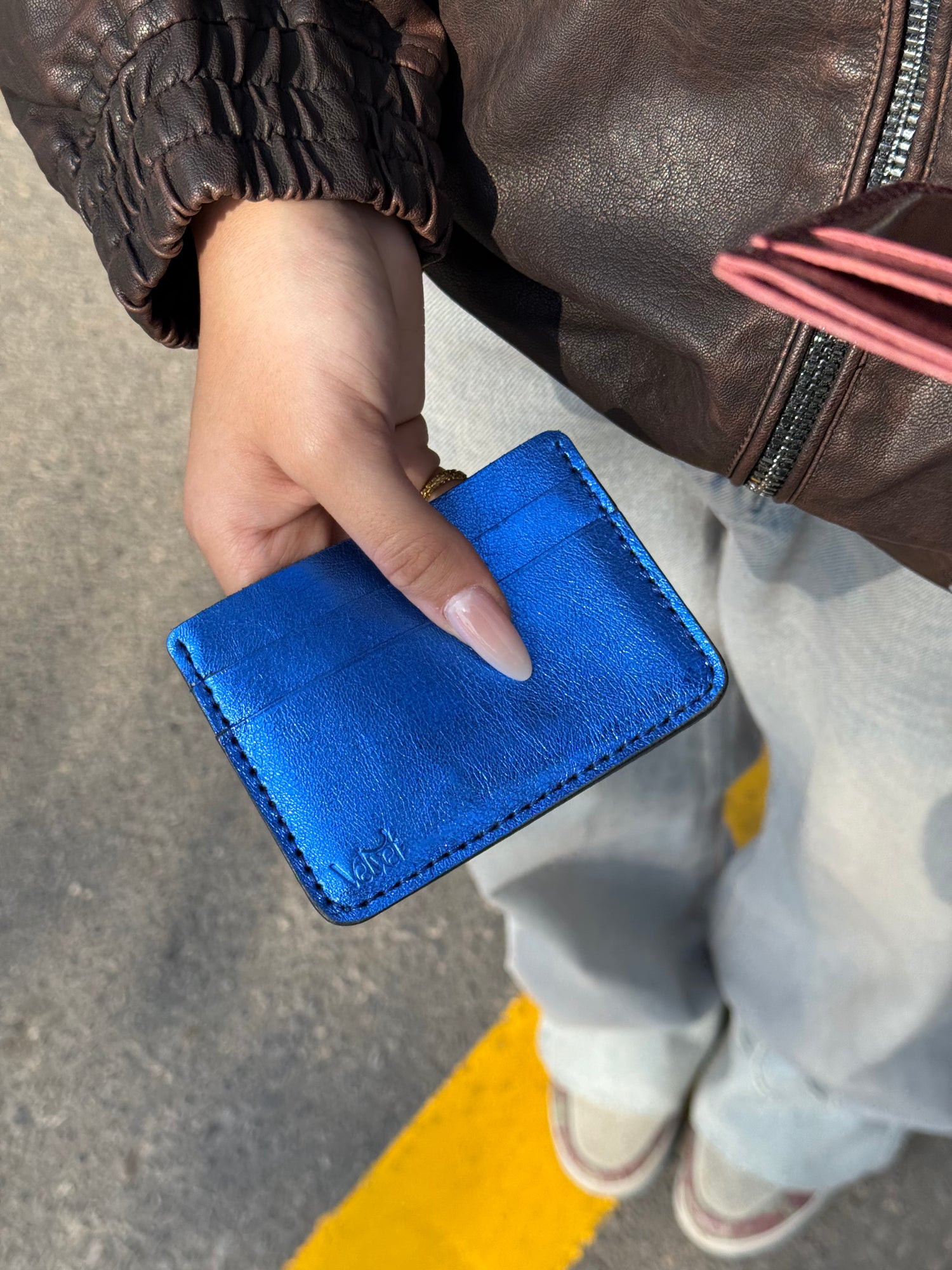 Velvet Cardholder in Metallic Blue