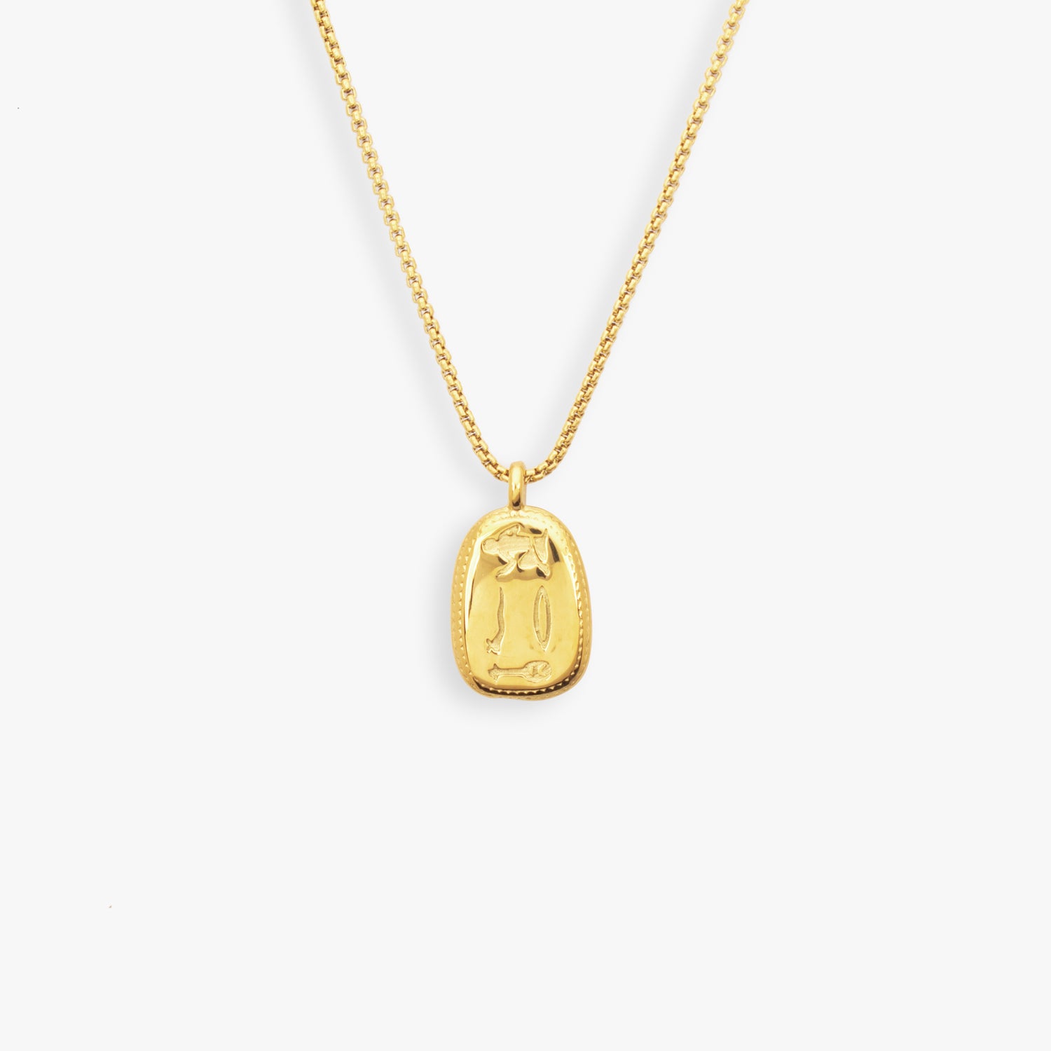 Scarab necklace in gold